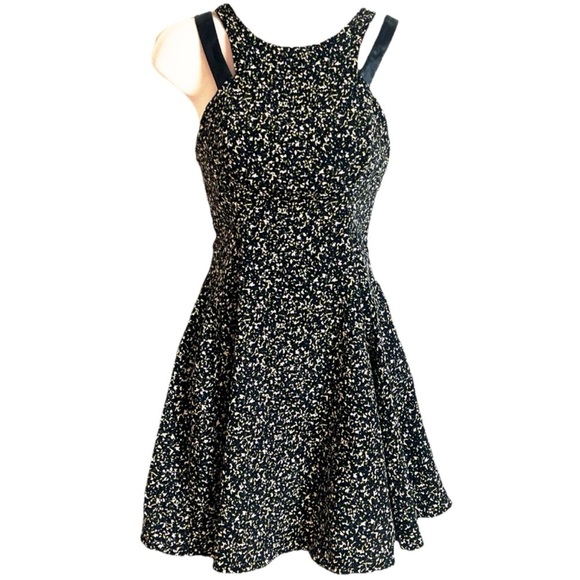 BCBGeneration Fit & Flare Scoop Neck Patterned Mini Skater Dress Size 0 Multi - Picture 1 of 10